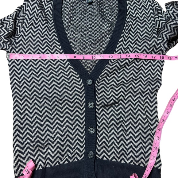 Banana Republic Metallic Zigzag Cardigan size S - Picture 14 of 15